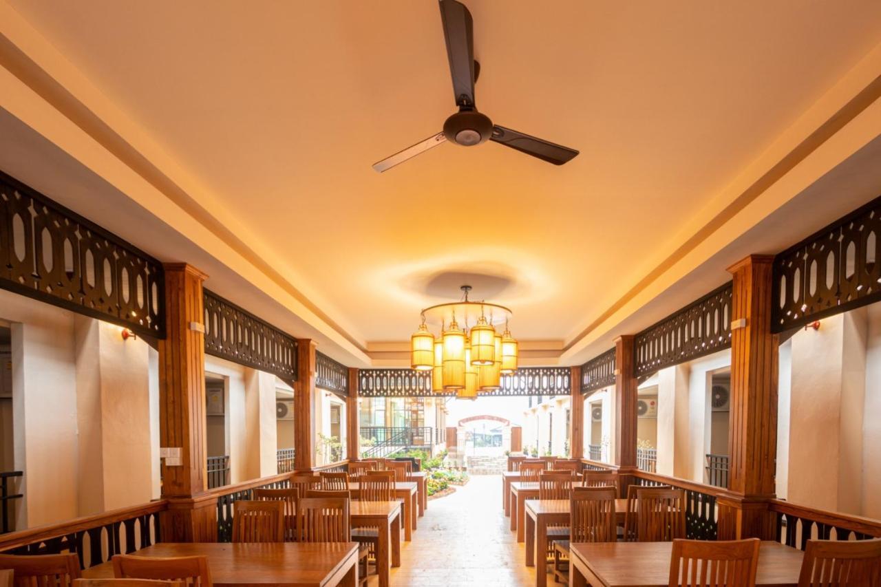 Peacock De Pai Hotel Екстер'єр фото
